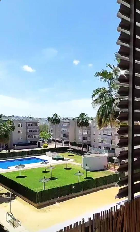 Apartamento Jerez Sur - Con Piscina Y Garaje Leilighet Jerez de la Frontera Eksteriør bilde